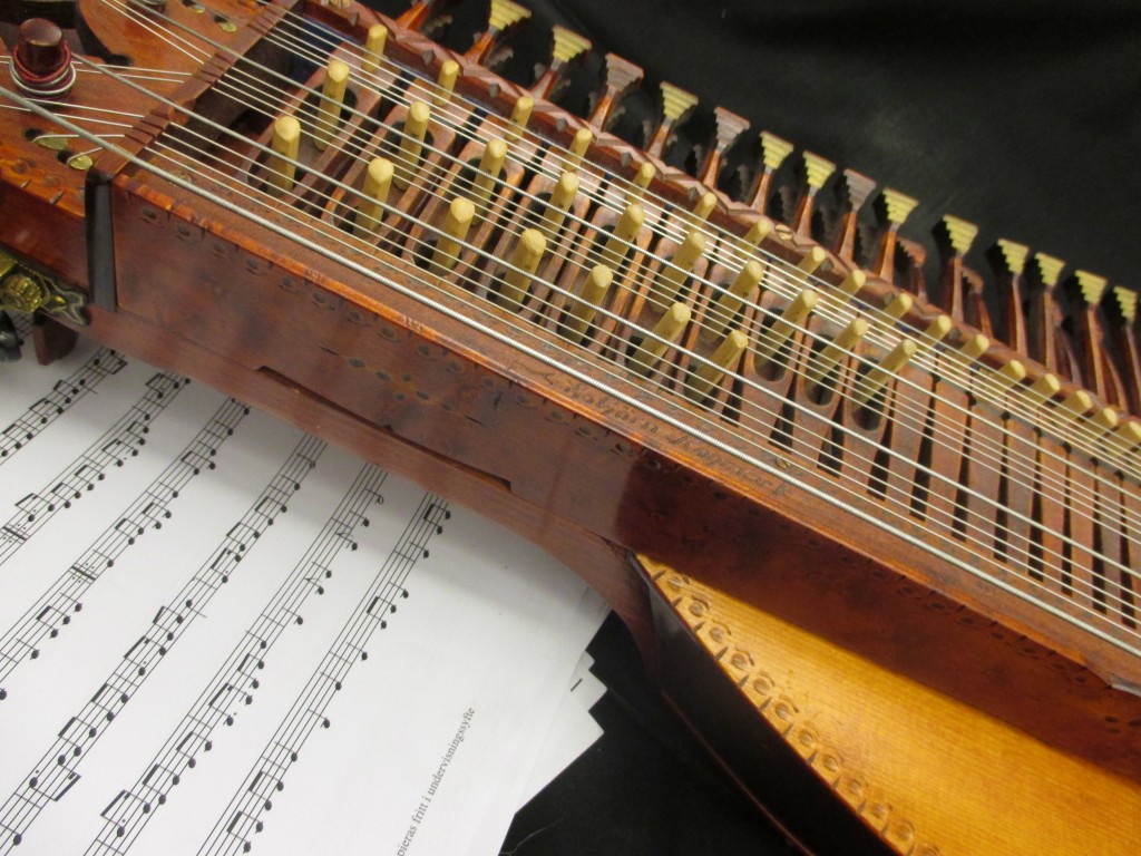 nyckelharpa